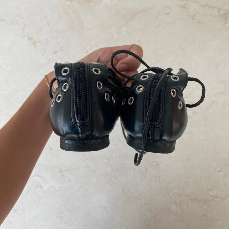 rinascimento unique eyelets ballet flats